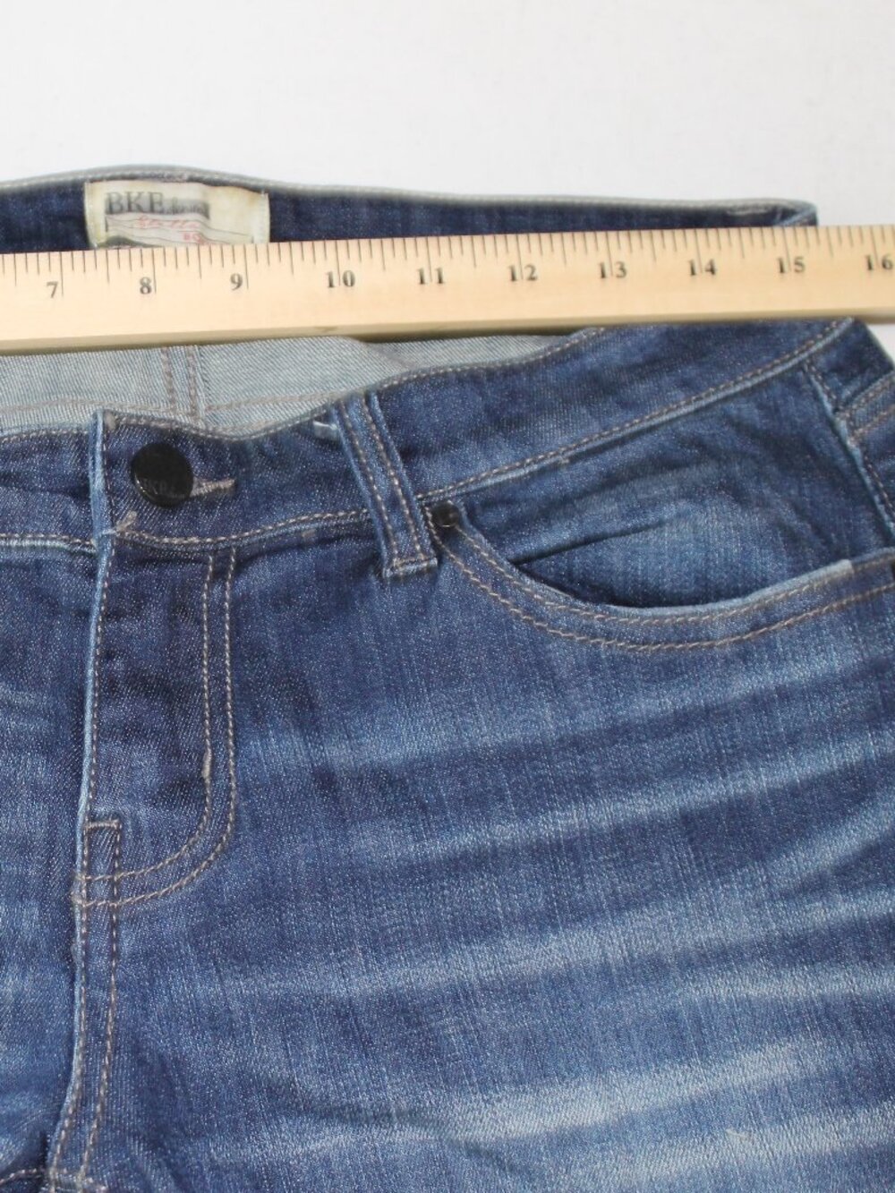 BKE Stella Bootcut Jeans 29 x 31.5 Stretch Blue Denim Distressed - Picture 8 of 10